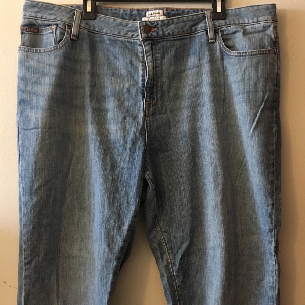 Women’s LL Bean Favorite Fit jeans sz 20 reg.